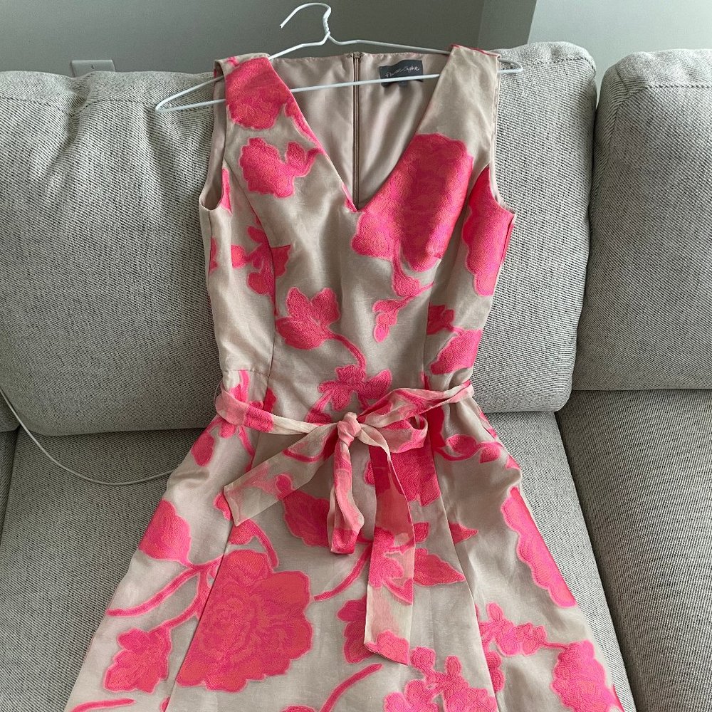NEVER WORN - Phase Eight - Cream with Pink Floral Pattern Dress